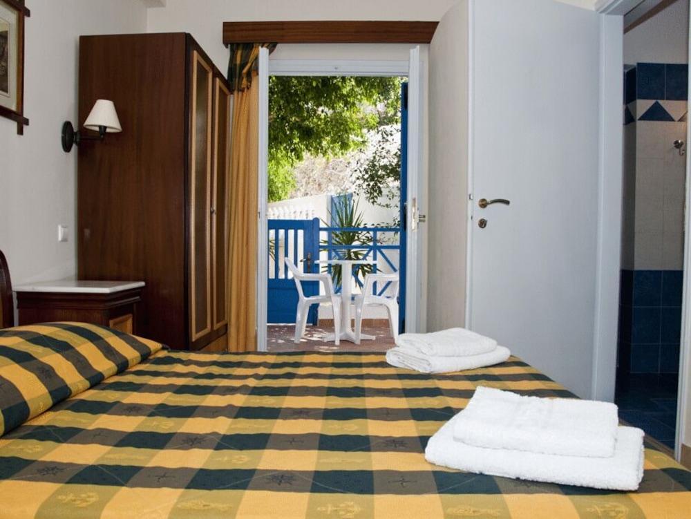 Karidis Hotel Kamári 外观 照片