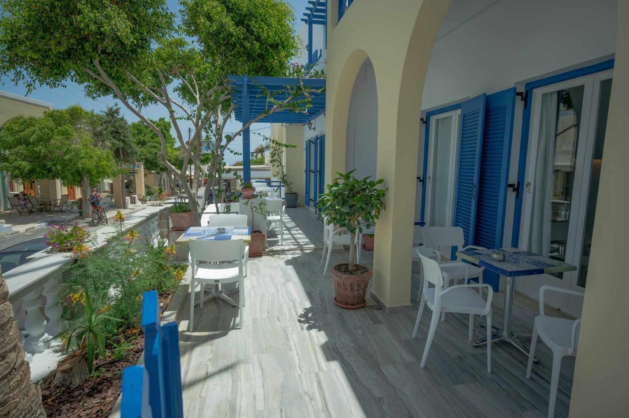 Karidis Hotel Kamári 外观 照片