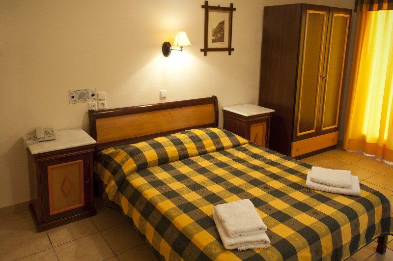 Karidis Hotel Kamári 外观 照片